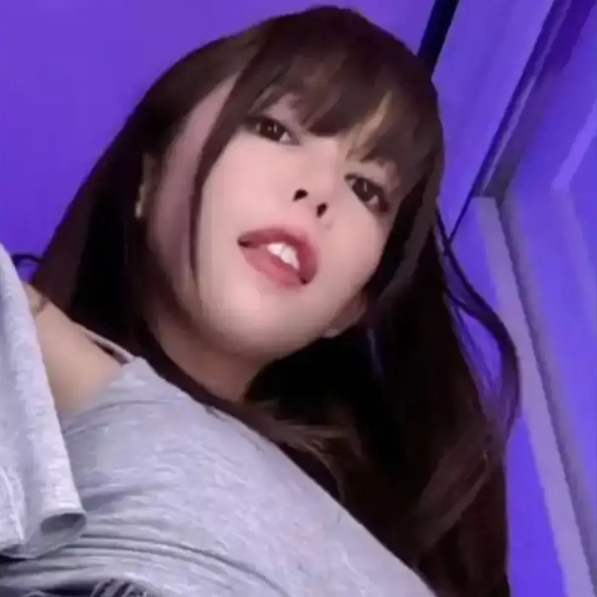 《绯红小猫KittyKum》全集1080P高清HD在线观看 - 无删减完整版免费播放 - 绯红小猫KittyKum系列合集资源
