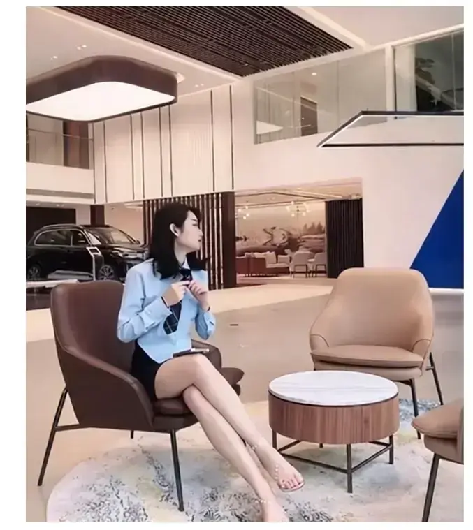 佳木斯新玛特迪桑特女销售事件完整现场视频在线观看-后续结果意想不到全网震惊-免费播放高清资源