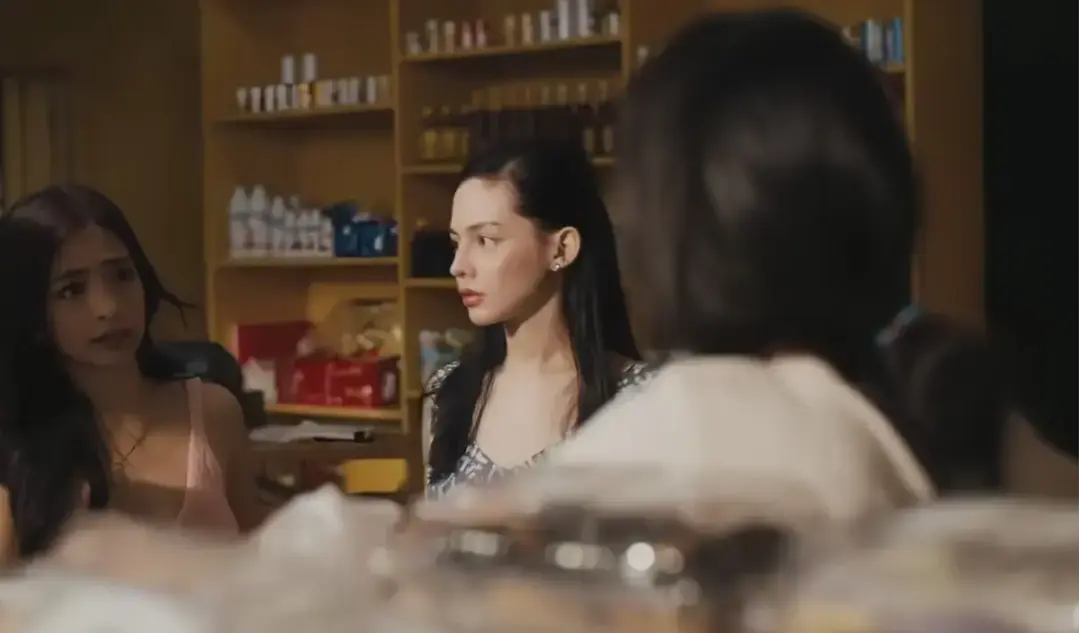 《奶油馅饼》2026菲律宾电影安杰尔卡斯特罗主演-剧情惊悚反转蓝光超清完整-夸克网盘免费下载奶油馅饼-4K无删减高清未删节珍藏版在线观看