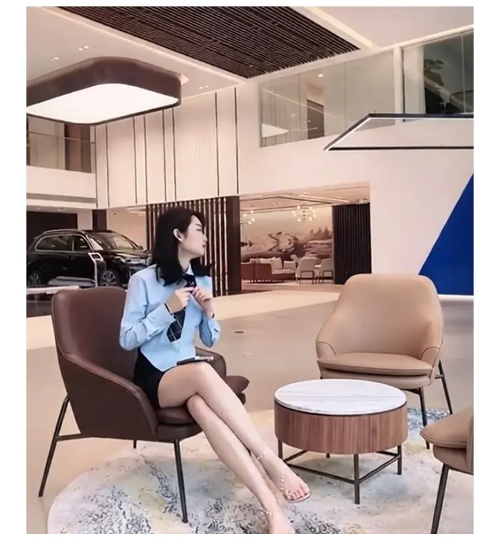 佳木斯新玛特迪桑特女销售导购事件完整版资源下载-现场视频最新进展曝光-网友热议炸锅真相揭秘
