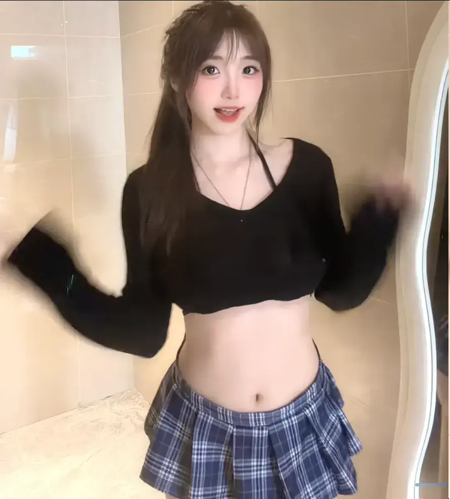 《Sunny77楼道战神》《Sunny77合集》相关资源图片